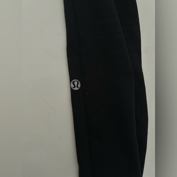 Lululemon Reversible Wunder Under pants - Good Used Condition - Picture 9 of 10
